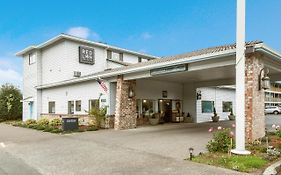 Red Lion Inn & Suites Seaside